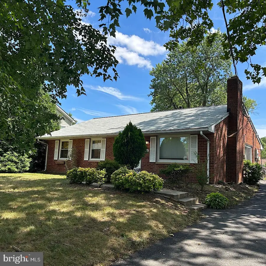 6211 Everglades, Alexandria, VA 22312 - #2