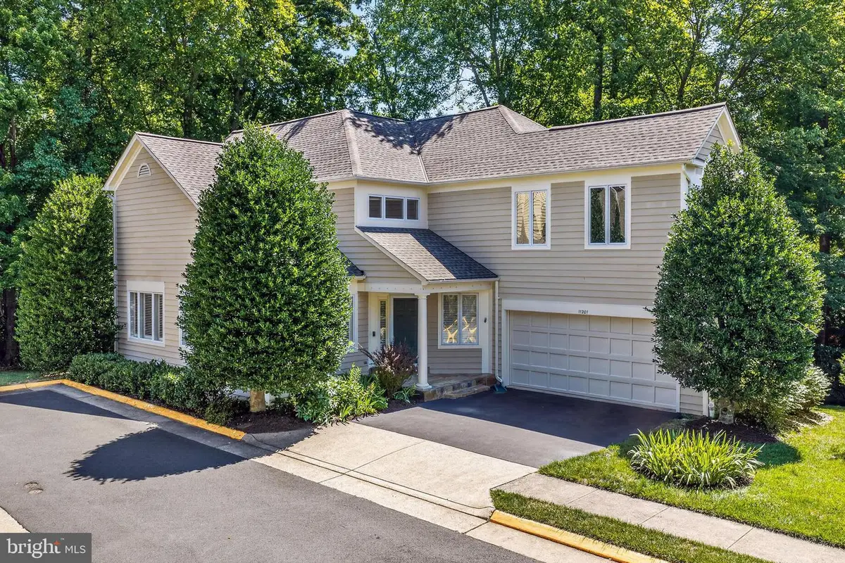11201 Pavilion Club Ct, Reston, VA 20194 - #1