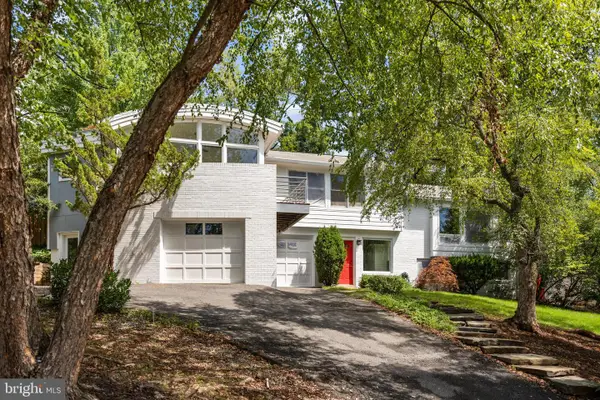 1435 Waggaman Cir, MCLEAN, VA 22101