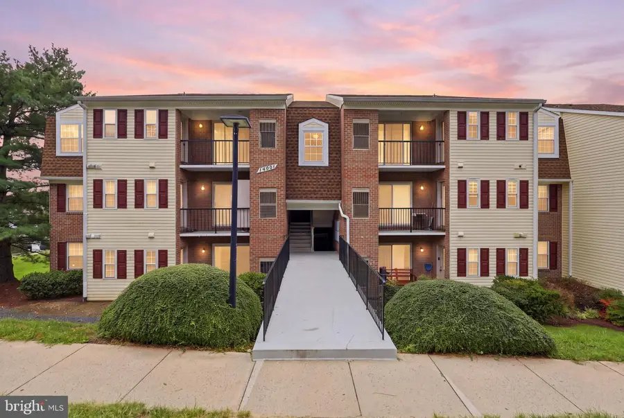 14901 Rydell Rd #101, Centreville, VA 20121 - #2
