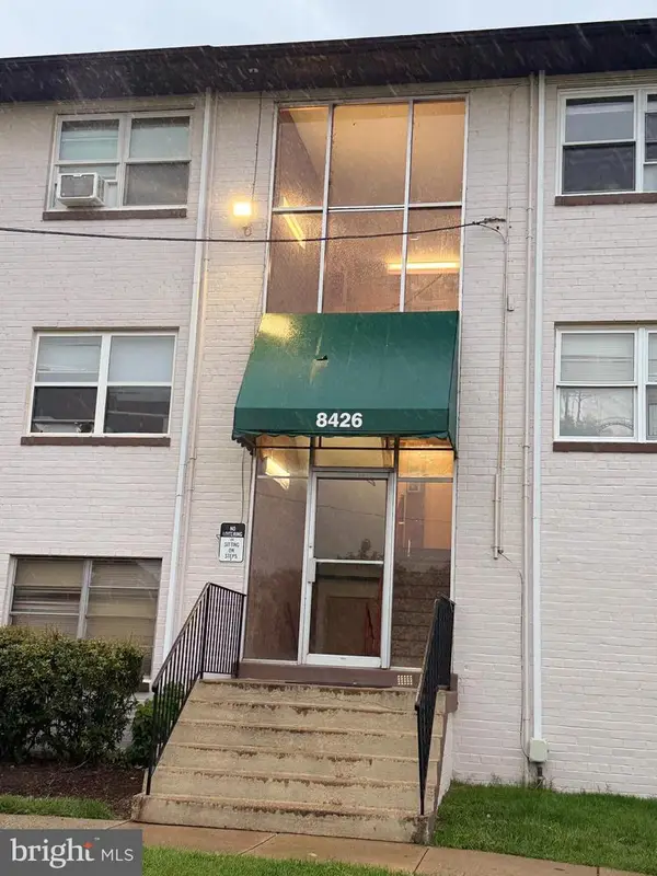 8426 Richmond Hwy #105, ALEXANDRIA, VA 22309