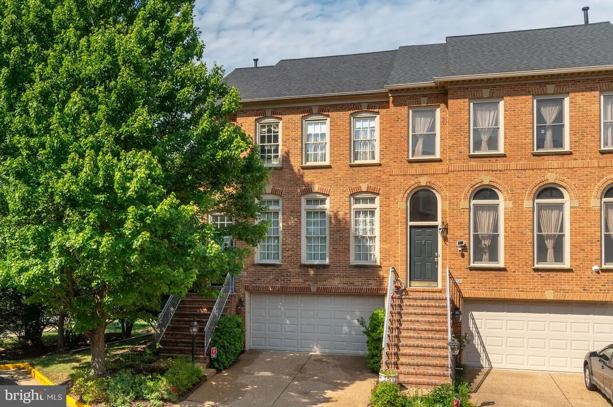 1816 Brentridge St, Vienna, VA 22182 - #1