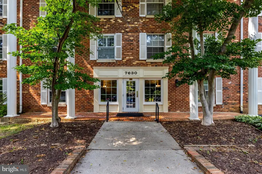 7630 Provincial Dr #104, McLean, VA 22102 - #3