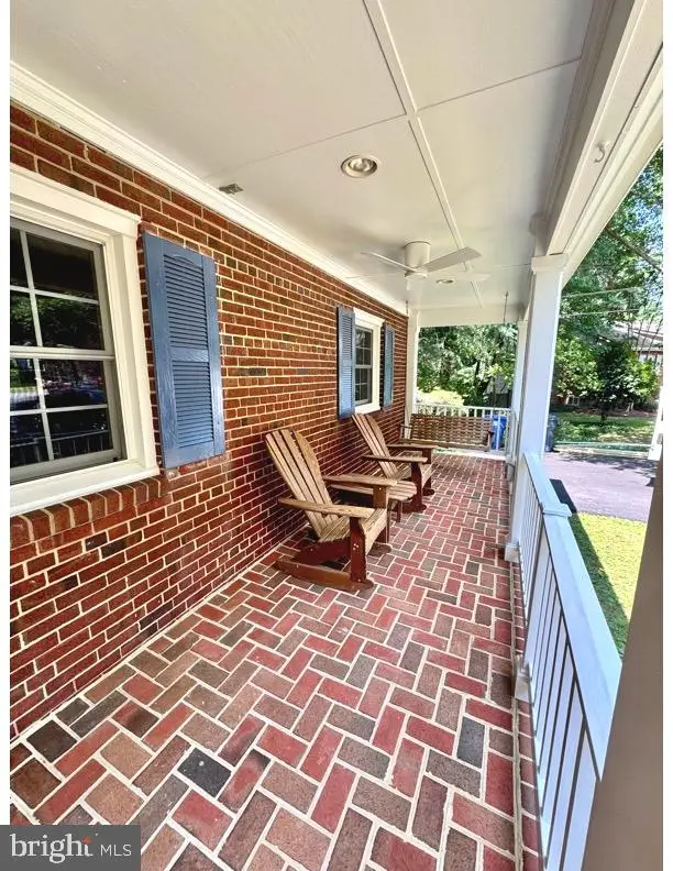 3019 Crane Dr, Falls Church, VA 22042 - #2