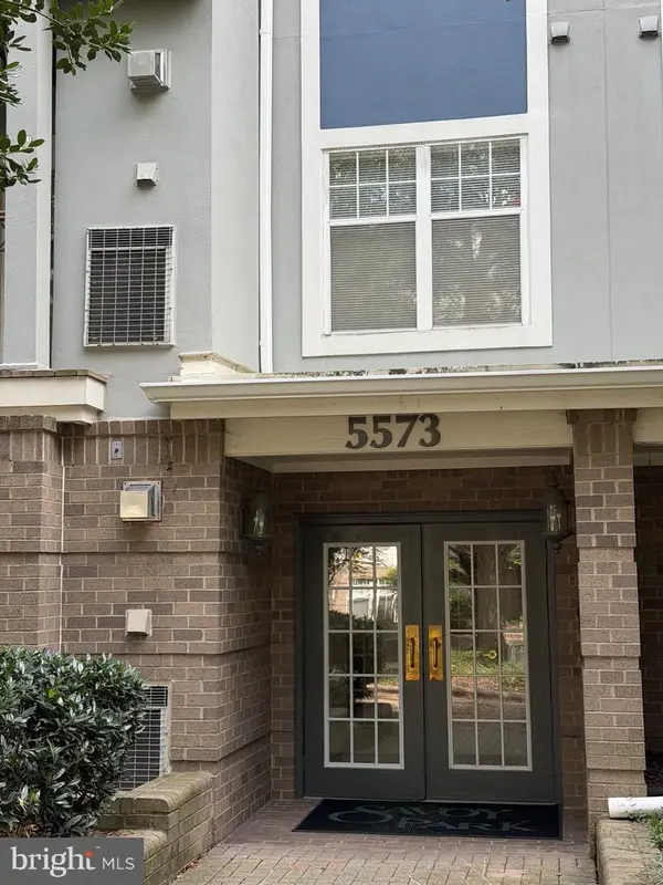5573 Seminary Rd #114, FALLS CHURCH, VA 22041