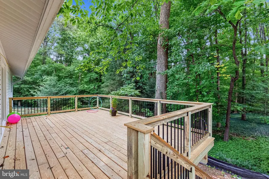 9717 Limoges Dr, Fairfax, VA 22032 - #3