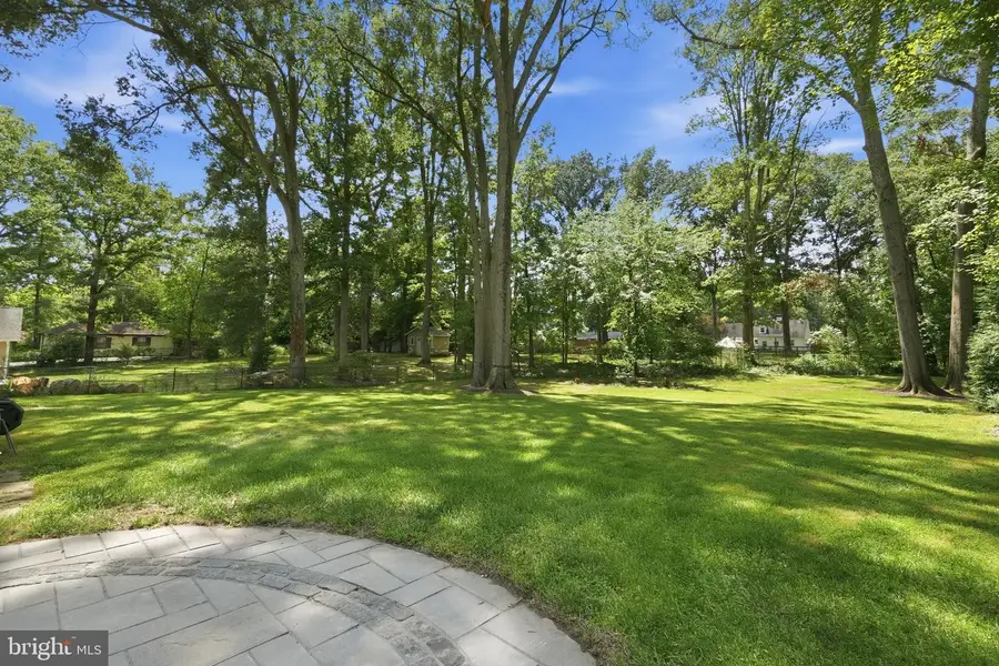 7712 Frances Dr, Alexandria, VA 22306 - #3