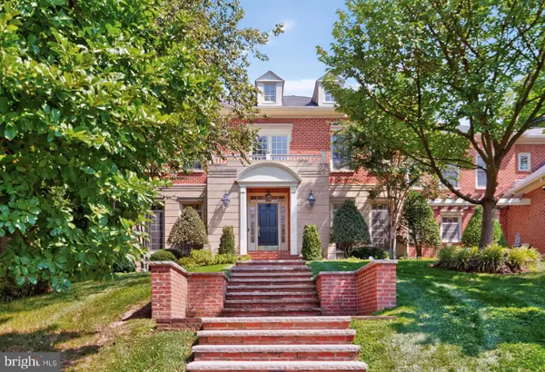 7834 Montvale Way, MCLEAN, VA 22102
