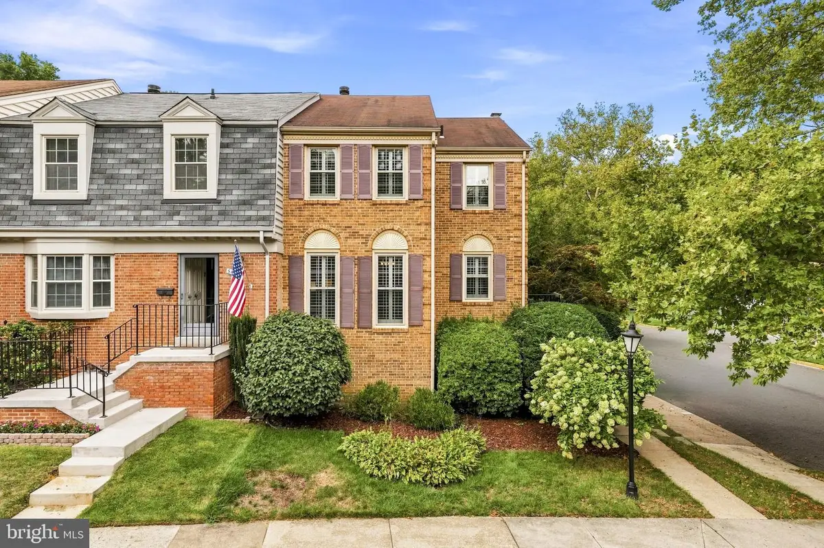 5459 Cheshire Meadows Way, Fairfax, VA 22032 - #1