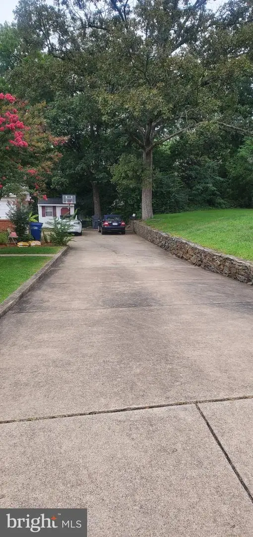 6000 Pratt St, Alexandria, VA 22310 - #2