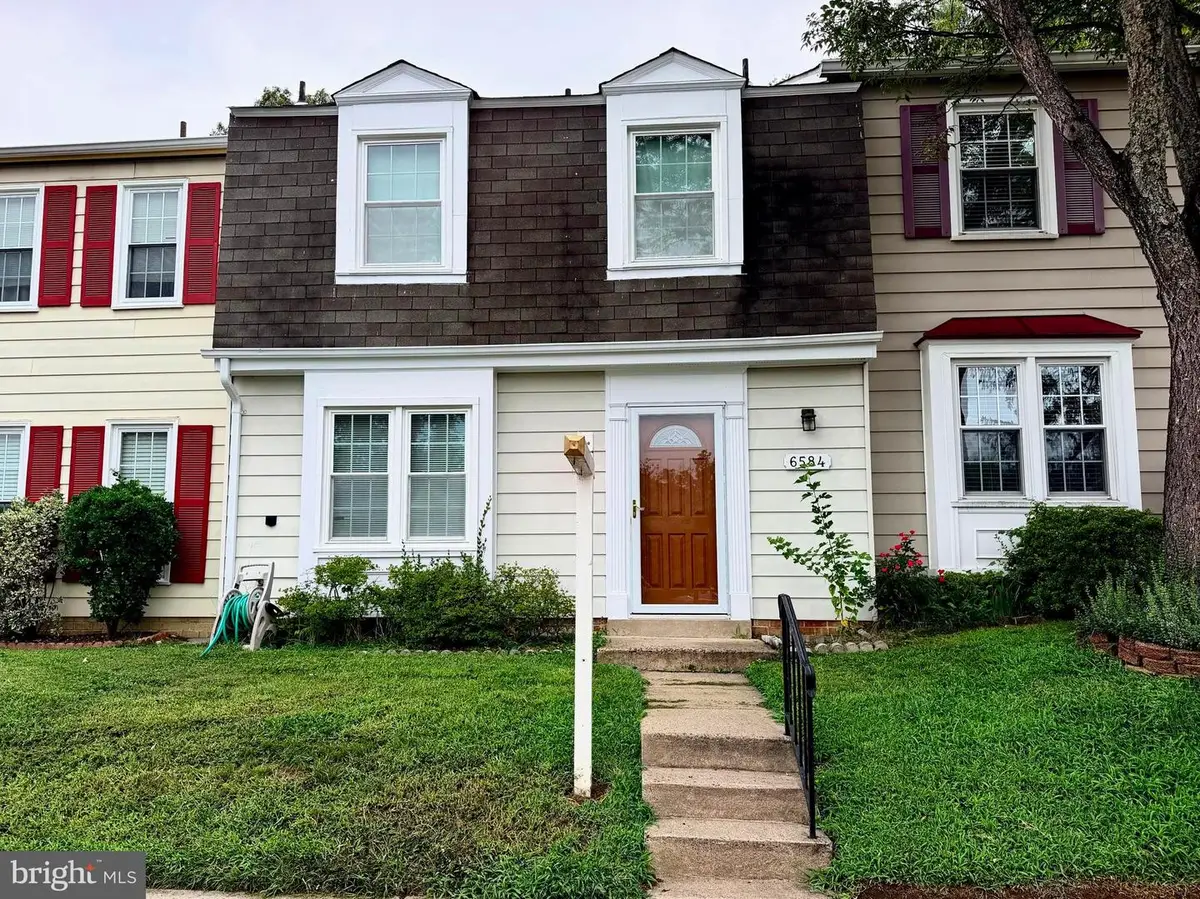 6584 Yadkin Ct, Alexandria, VA 22310 - #1