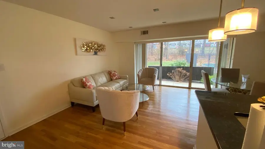 7829 Enola St #101, McLean, VA 22102 - #3