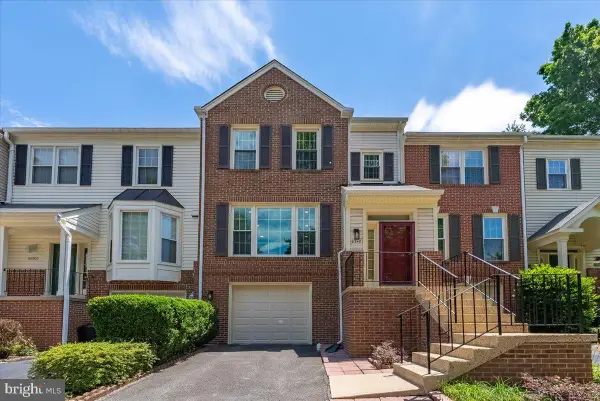 9348 Peter Roy Ct, BURKE, VA 22015