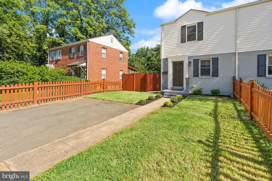 2314 Victory Dr, Alexandria, VA 22303 - #3