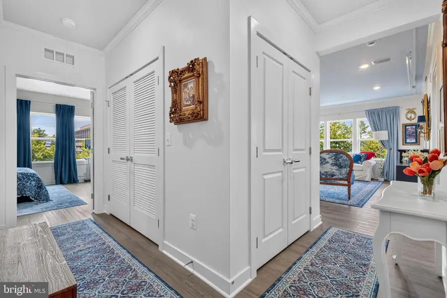 12880 Mosaic Park Way #1-b, Herndon, VA 20171 - #2