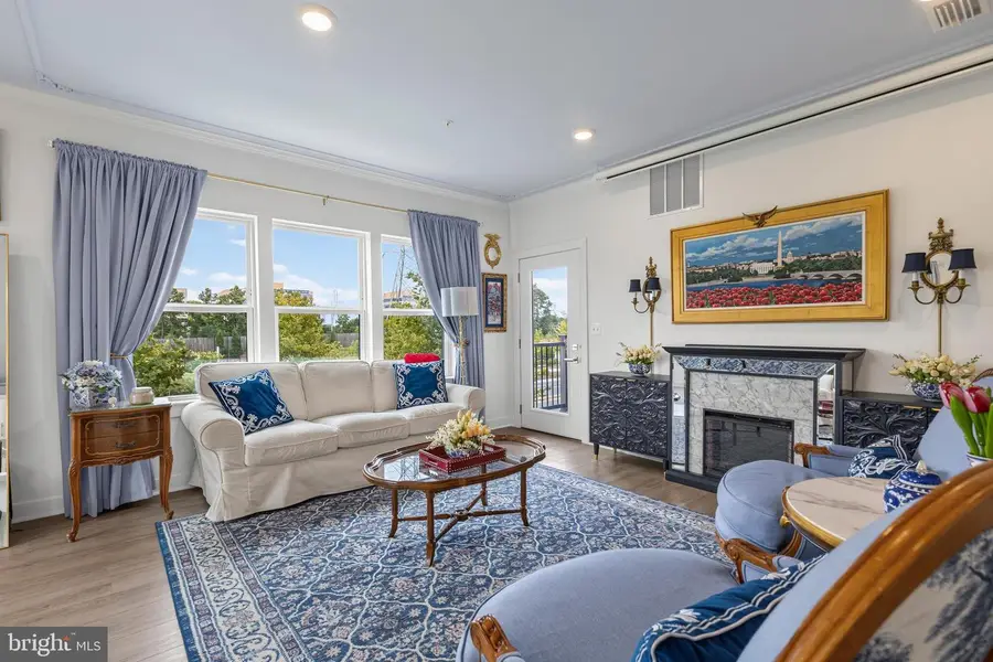 12880 Mosaic Park Way #1-b, Herndon, VA 20171 - #3