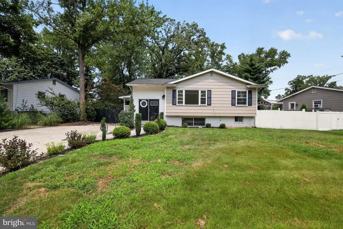 7608 Devries Dr, Lorton, VA 22079 - #1