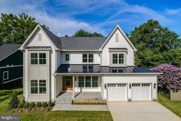 6219 Loch Raven Dr, MCLEAN, VA 22101