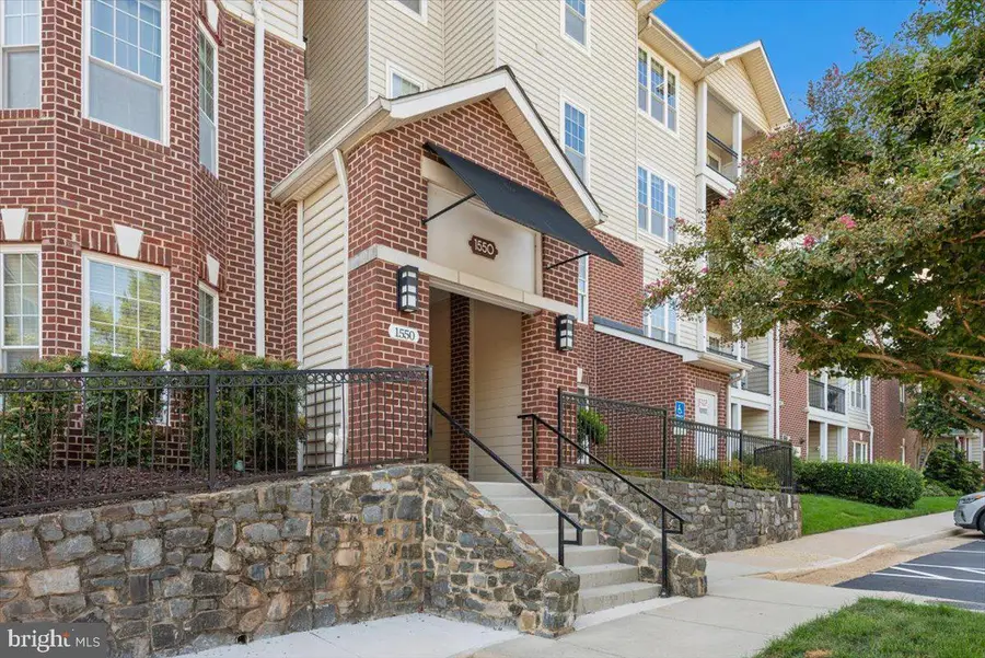 1550 Spring Gate Dr #8113, McLean, VA 22102 - #2