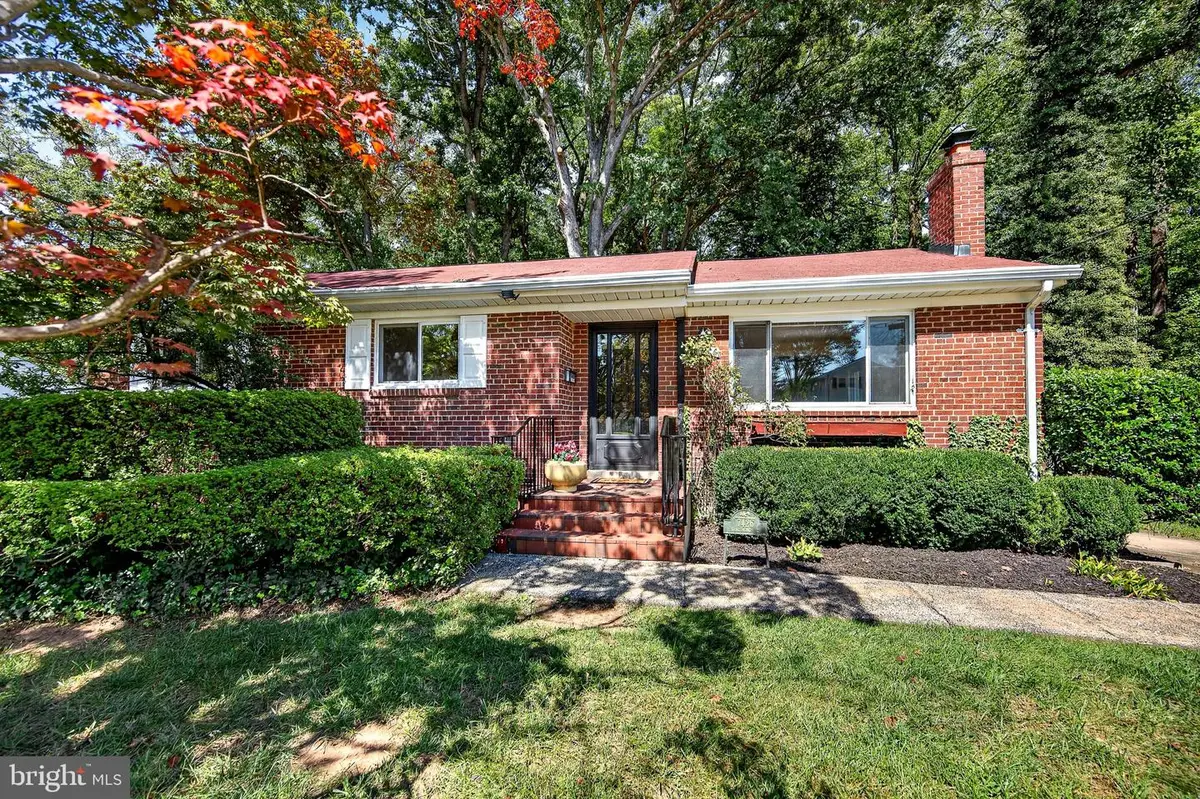 7426 Nancemond St, Springfield, VA 22150 - #1