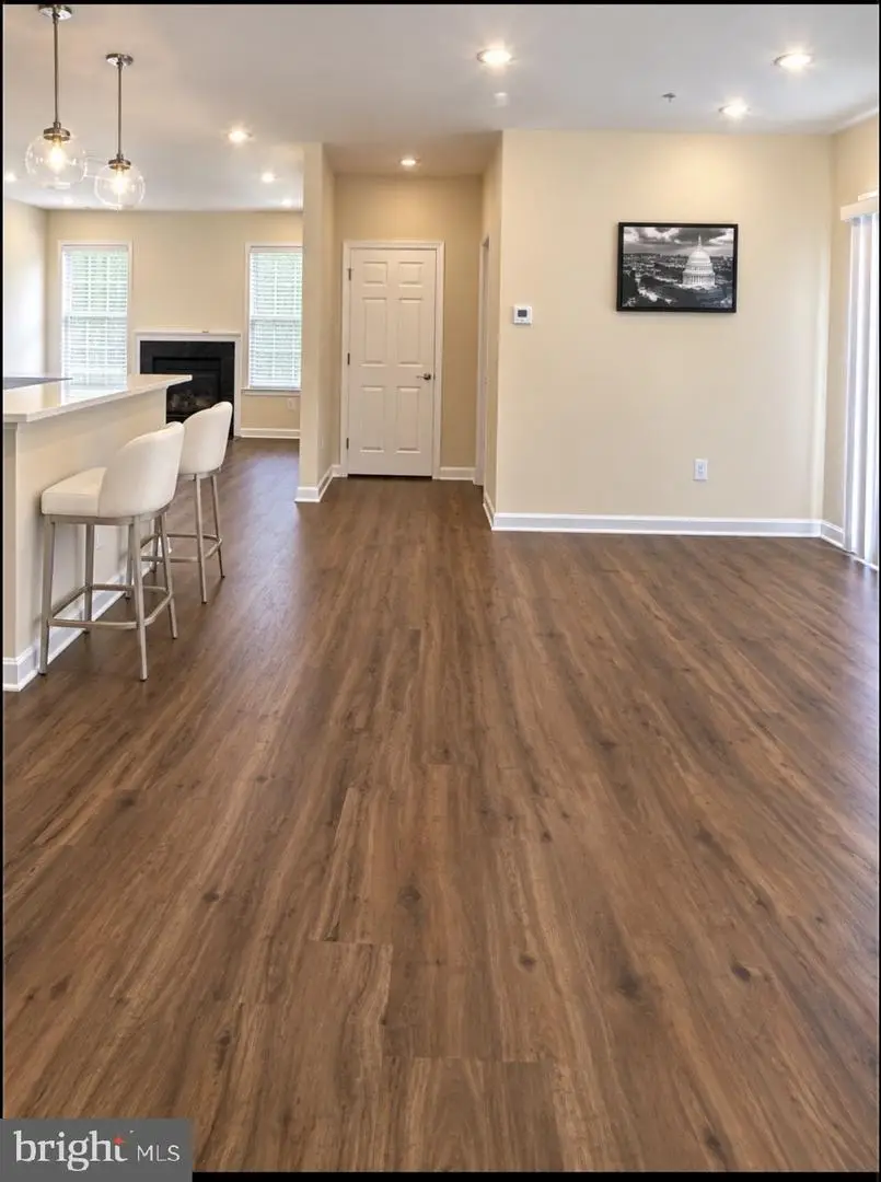 11503 Sperrin Cir #302, Fairfax, VA 22030 - #2