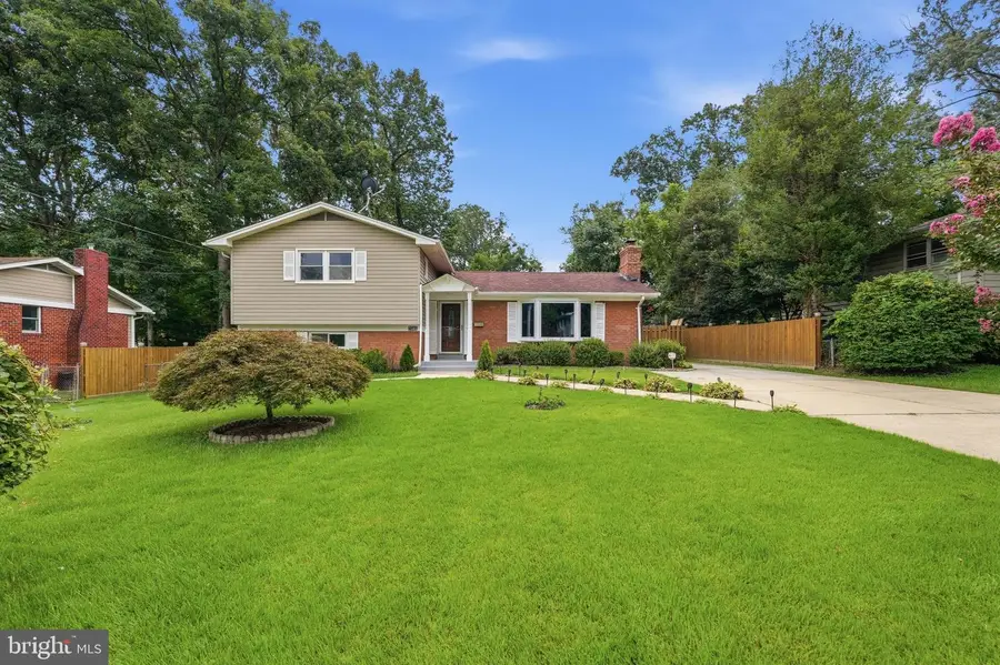 7305 Brookcrest Pl, Annandale, VA 22003 - #2