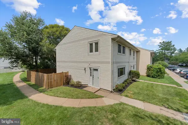 328 Reneau Way, HERNDON, VA 20170