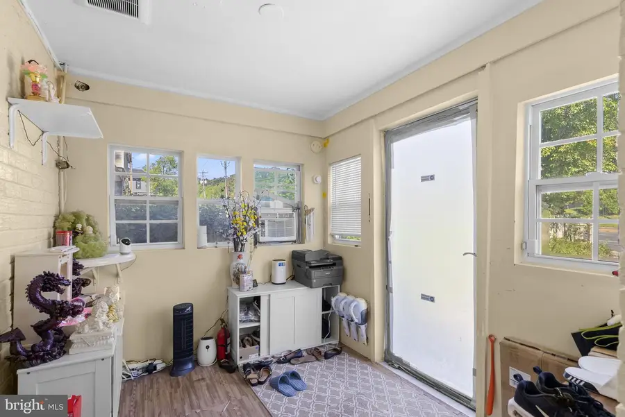 7245 Route 29, Falls Church, VA 22046 - #3