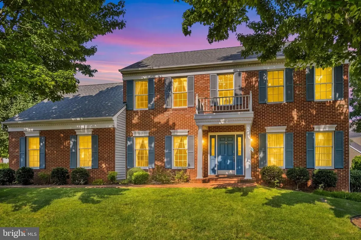 3718 Broadrun Dr, Fairfax, VA 22033 - #1
