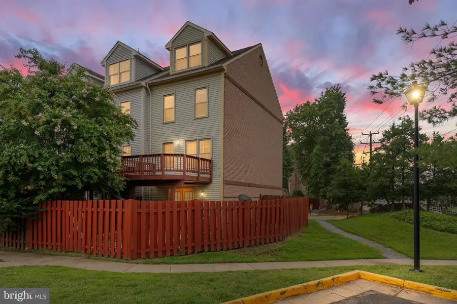 3022 Kings Village Rd, Alexandria, VA 22306 - #3