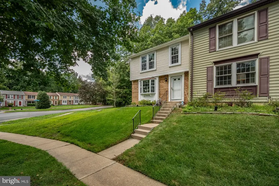 7428 Golden Horseshoe Ct, Springfield, VA 22153 - #3