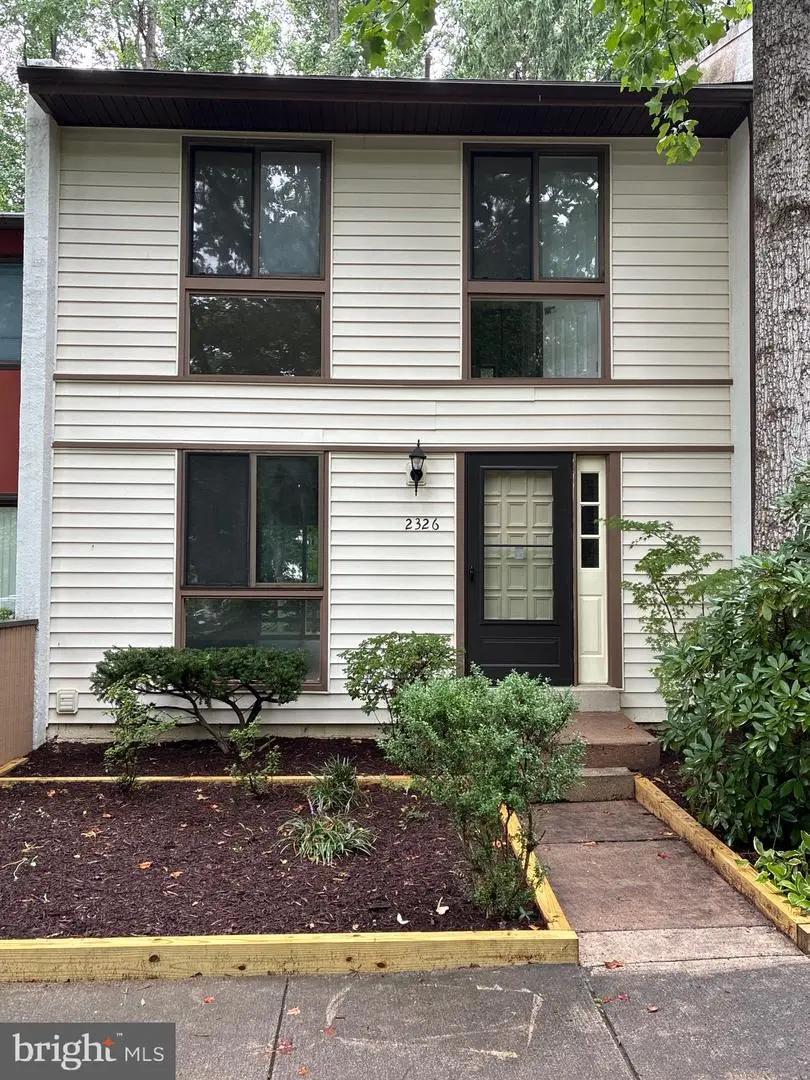 2326 Antiqua Ct, Reston, VA 20191 - #1
