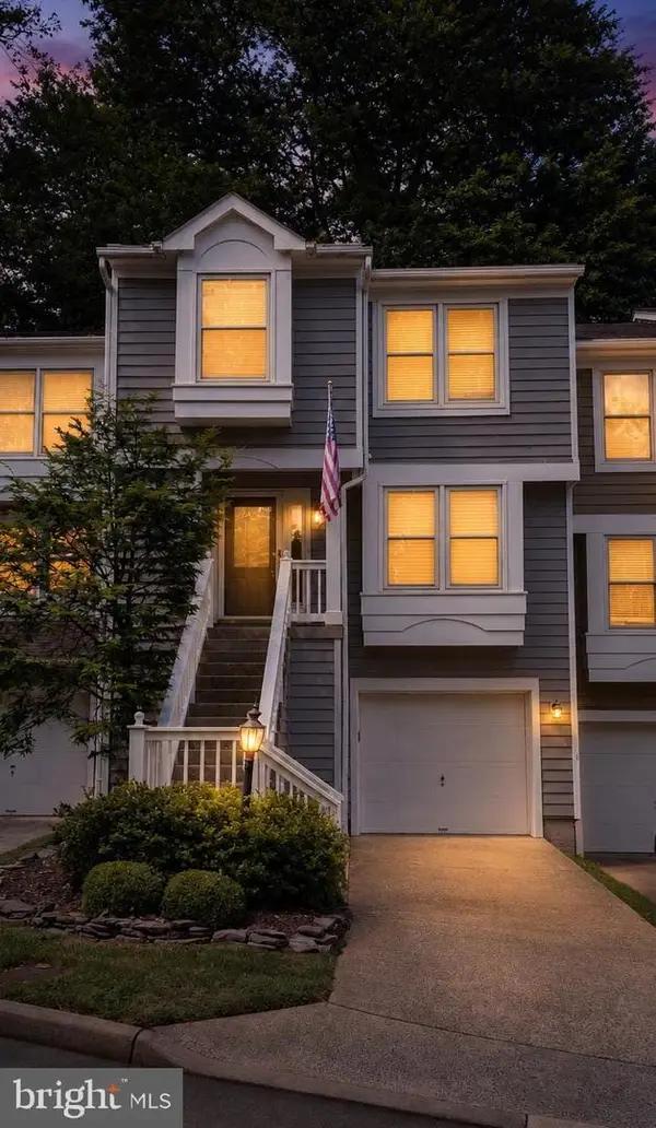 1432 Newport Spring Ct, RESTON, VA 20194