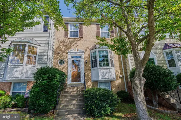 7921 Gunston Woods Pl, LORTON, VA 22079