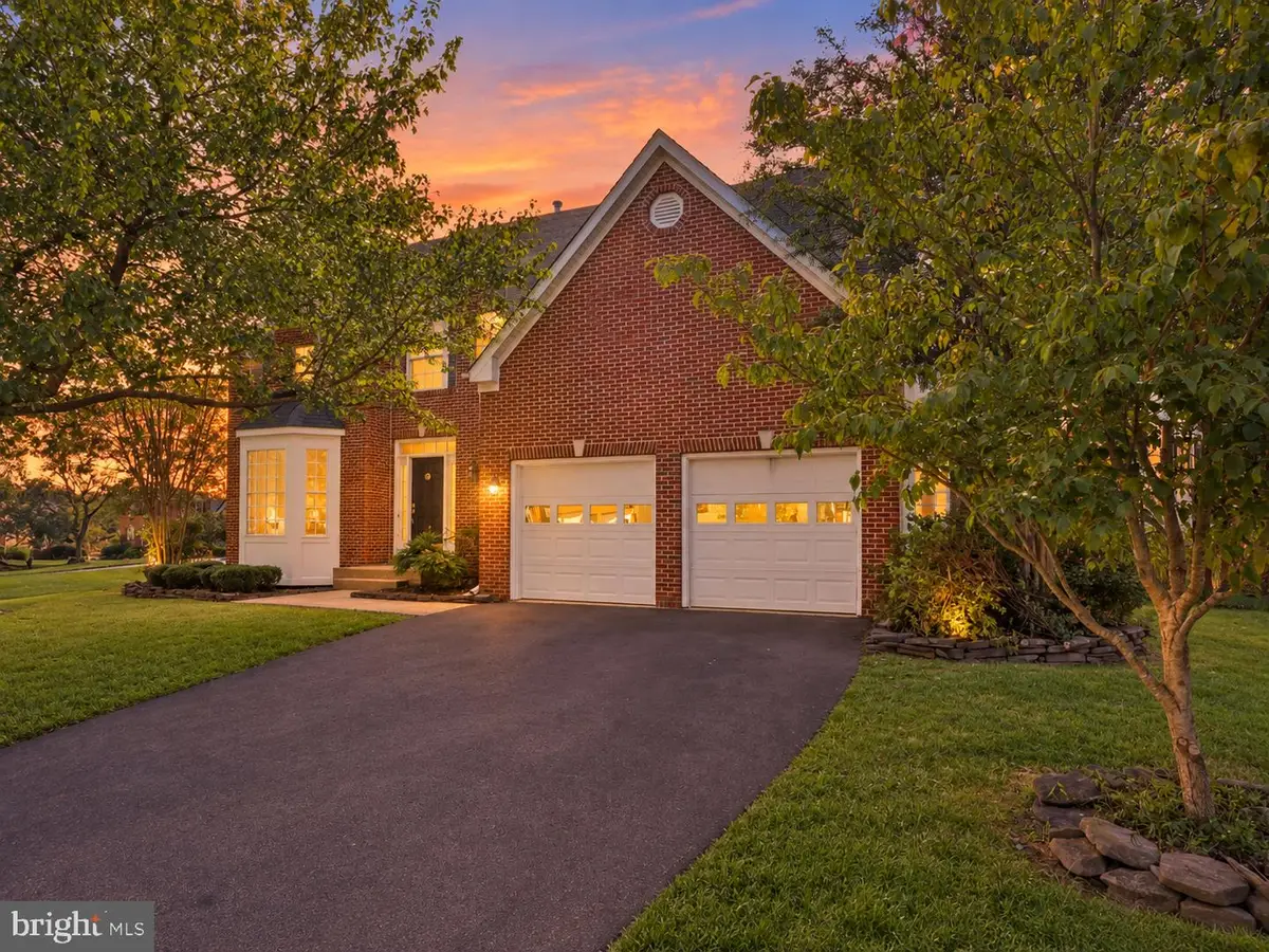 13109 Peach Leaf Pl, Fairfax, VA 22030 - #1
