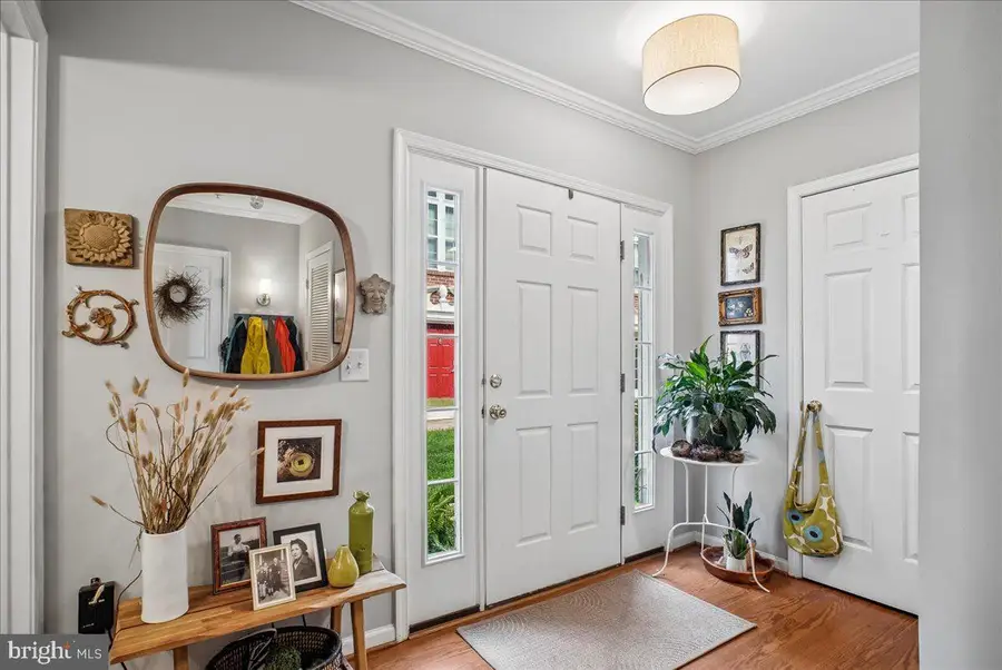 3683 Madison View Ln, Falls Church, VA 22041 - #3