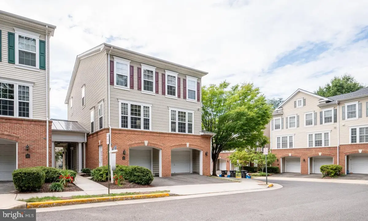 7055 Huntley Run Pl #119, Alexandria, VA 22306 - #1