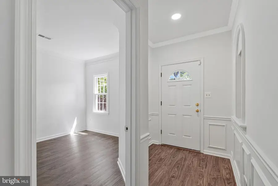 1138 Randolph Rd, McLean, VA 22101 - #2