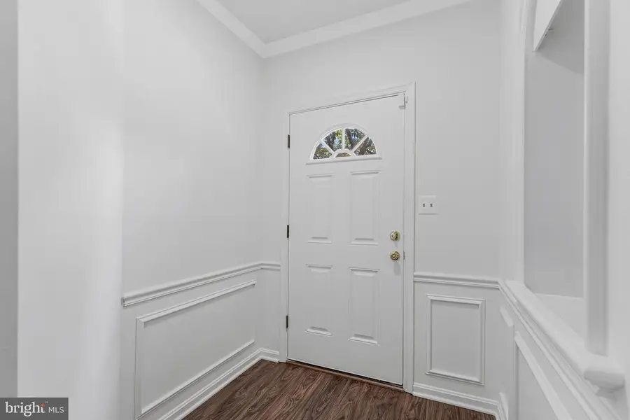 1138 Randolph Rd, McLean, VA 22101 - #3