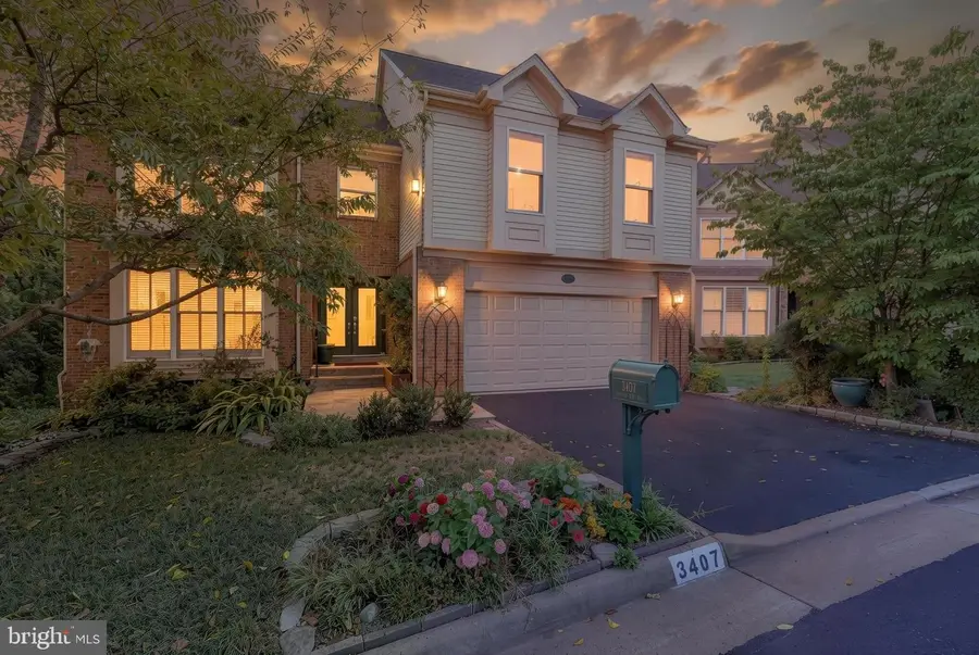 3407 Walnut Hill Ct, Falls Church, VA 22042 - #2