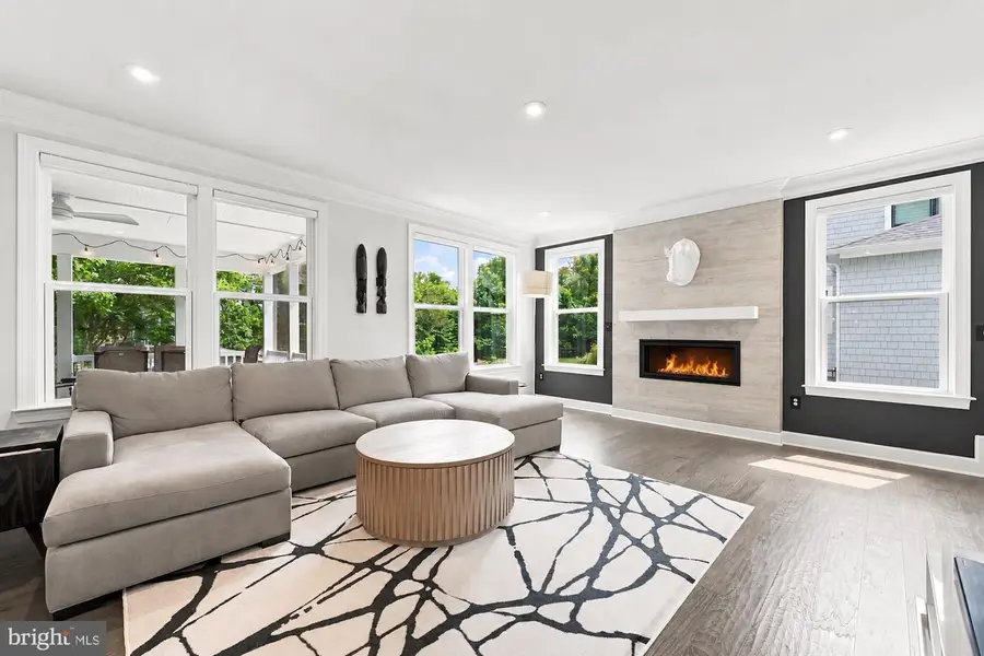 1717 Macon St, McLean, VA 22101 - #3