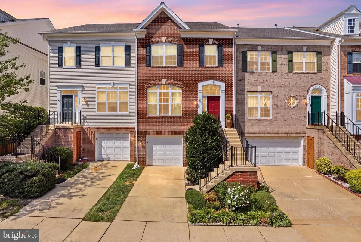 7348 Bloomington Ct, Springfield, VA 22150 - #1