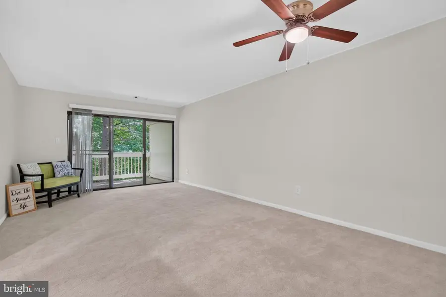 5757 Rexford Ct #m, Springfield, VA 22152 - #2