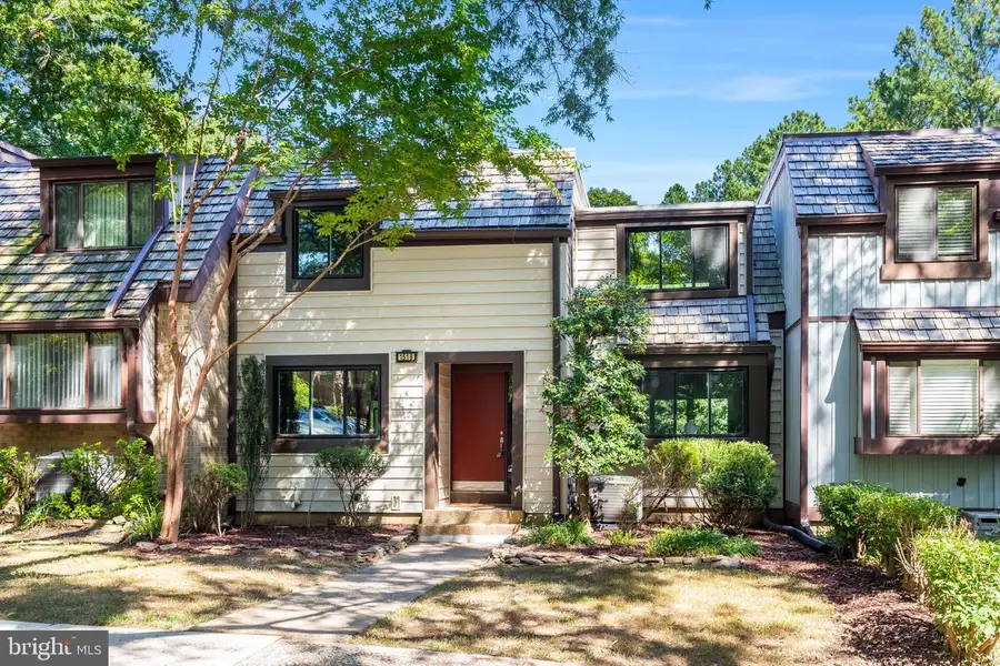 1518 Farsta Ct, Reston, VA 20190 - #2