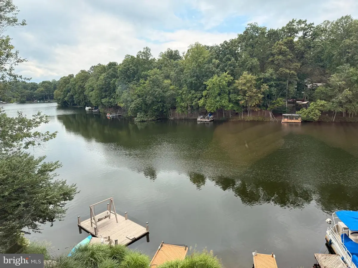 1987 Lakeport Way, Reston, VA 20191 - #1