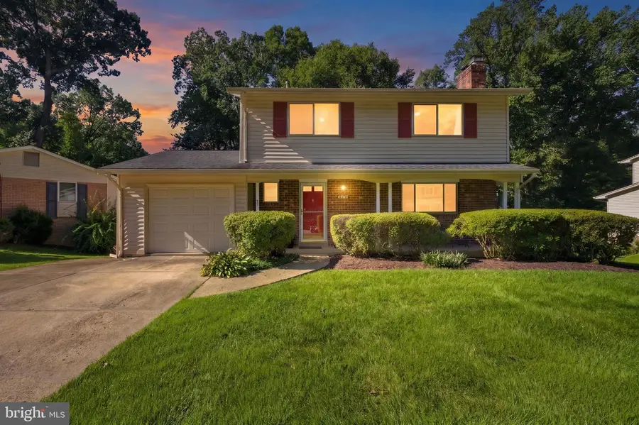 5074 Coleridge Dr, Fairfax, VA 22032 - #2