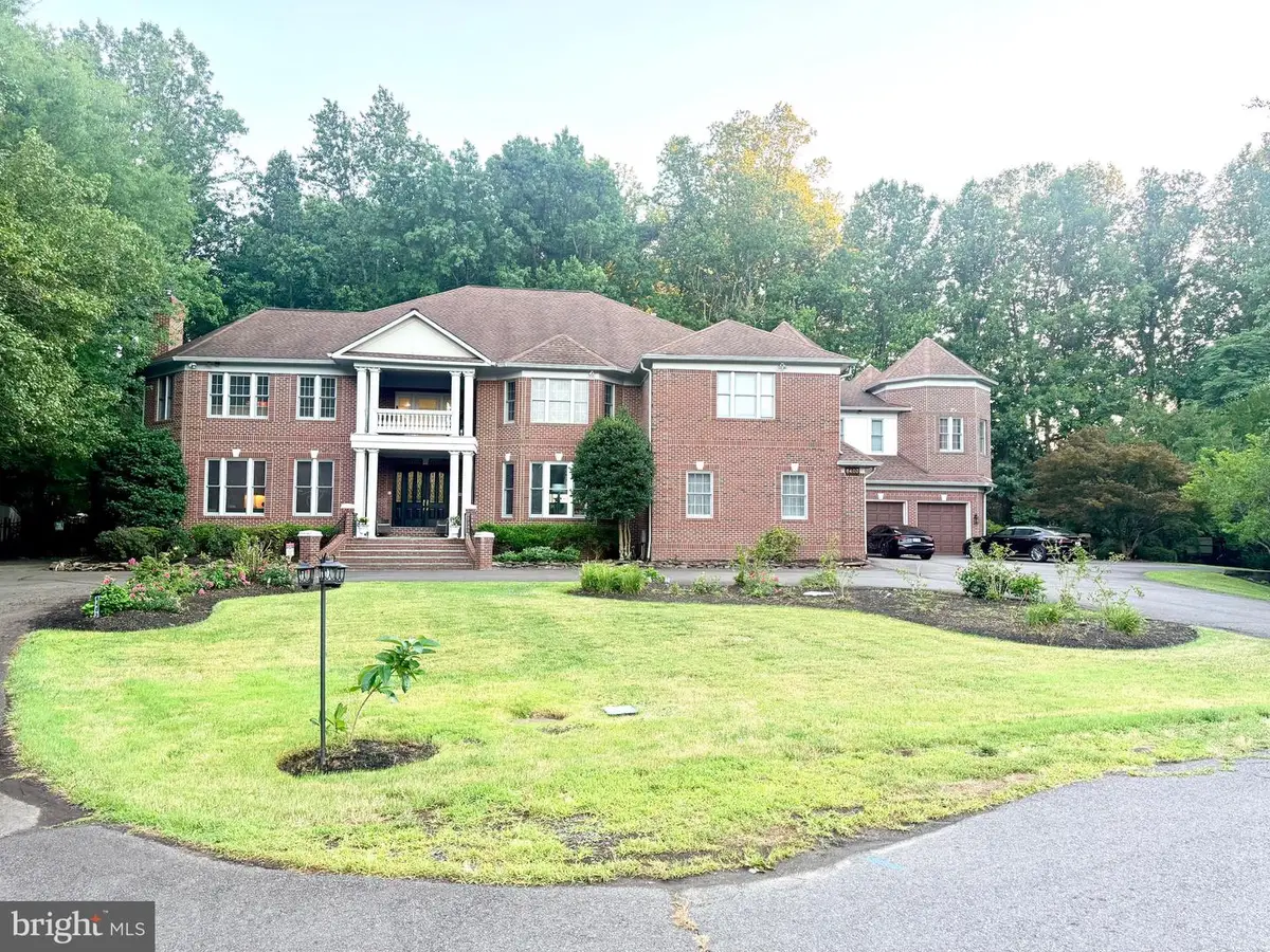 6403 Burke Woods Dr, Burke, VA 22015 - #1
