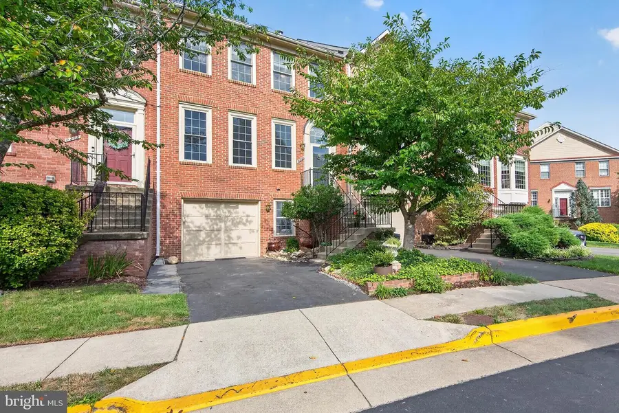 6240 Windham Hill Run, Alexandria, VA 22315 - #2