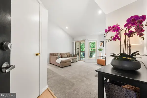 12151 Penderview Ln #2036, FAIRFAX, VA 22033