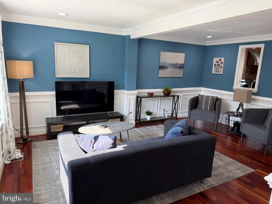 5572 Glasgow Woods Ct, Fairfax, VA 22032 - #3